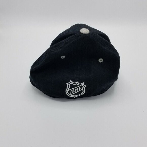 Chicago Blackhawks Rebook Cap Adult Hat Center Ice Collection Puff Logo S/M - Picture 3 of 6